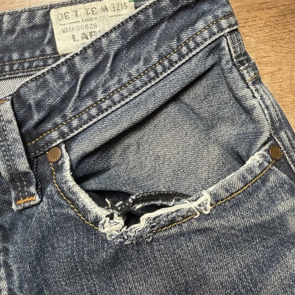 Diesel Larkee Jeans Men 31x30 Blue Straight Leg Made in Italy Thrash Wash 008Z8 - Picture 7 of 16